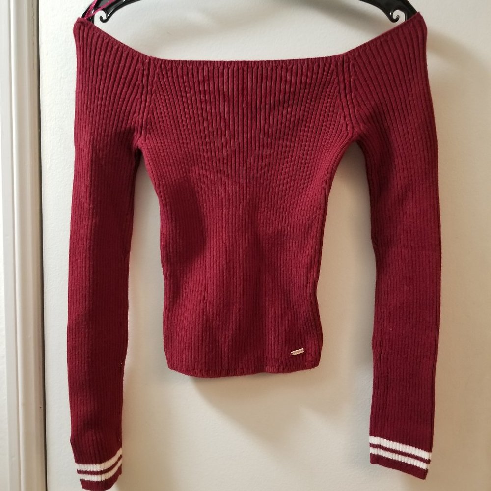 off the shouloder Holister sweater